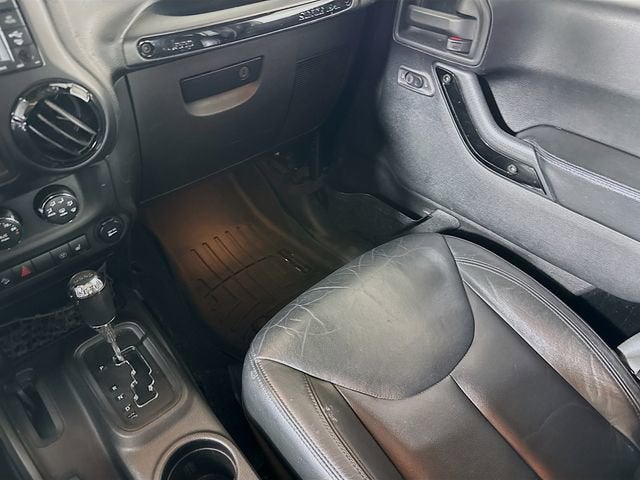 2014 Jeep Wrangler Unlimited Altitude