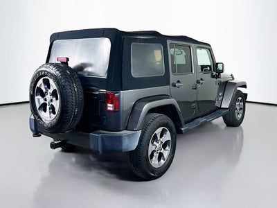 2016 Jeep Wrangler Unlimited Sahara