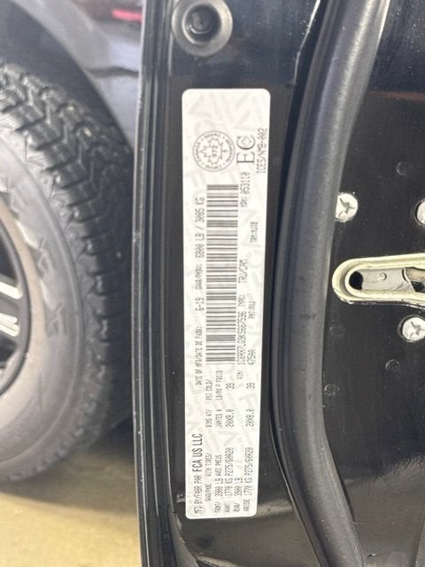 2019 RAM 1500 Classic SLT