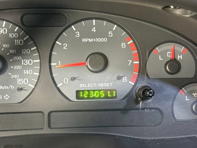 2001 Ford Mustang GT Deluxe