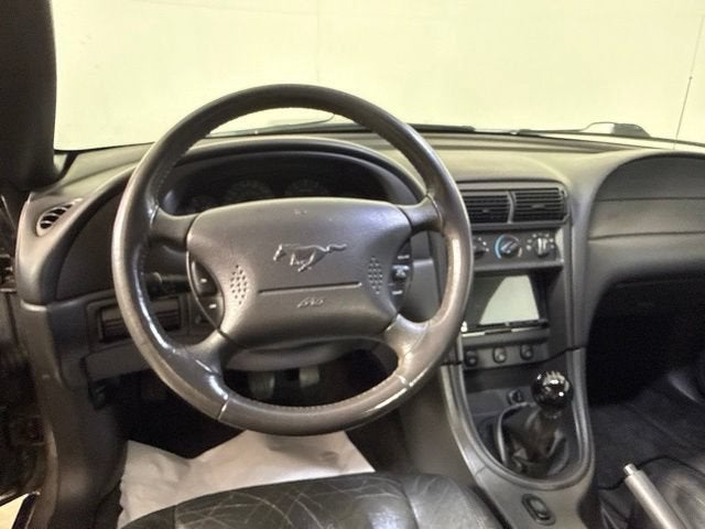 2001 Ford Mustang GT Deluxe