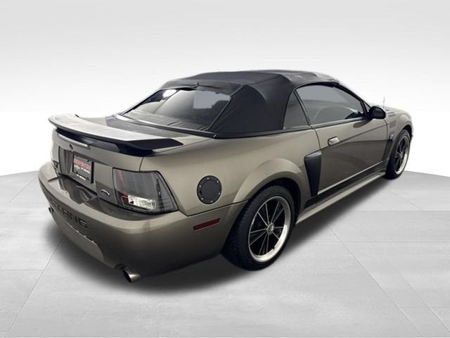 2001 Ford Mustang GT Deluxe