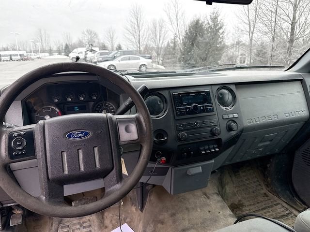 2012 Ford Super Duty F-550 DRW XL