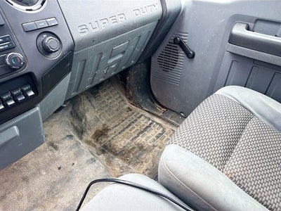 2012 Ford Super Duty F-550 DRW XL