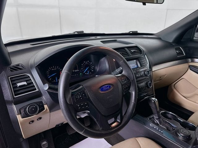 2016 Ford Explorer Base