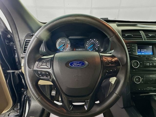 2016 Ford Explorer Base