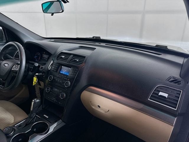 2016 Ford Explorer Base