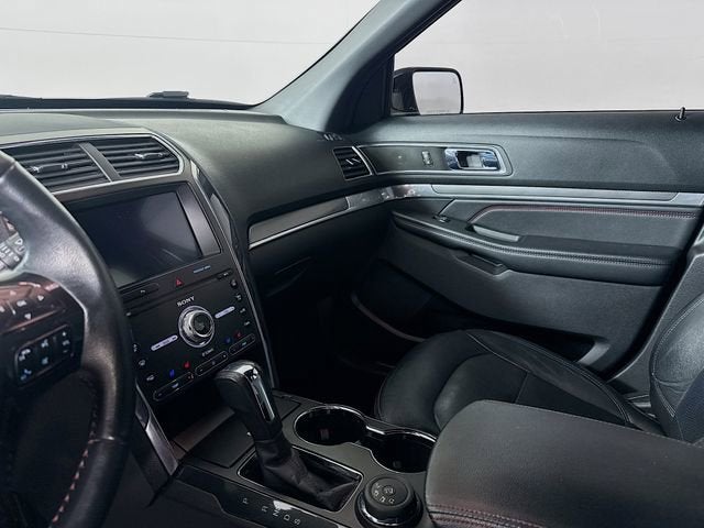 2019 Ford Explorer Sport