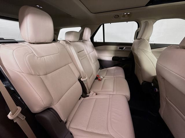 2021 Ford Explorer Platinum