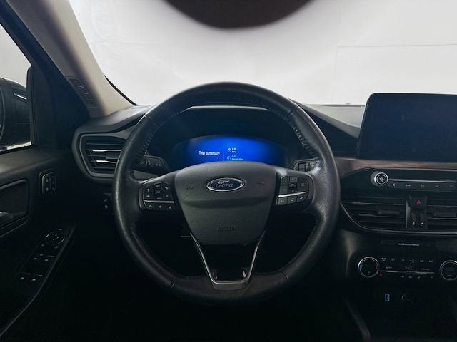 2020 Ford Escape Titanium Hybrid