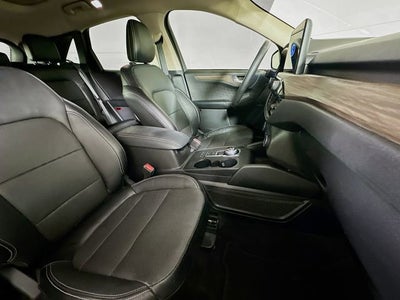 2020 Ford Escape Titanium Hybrid