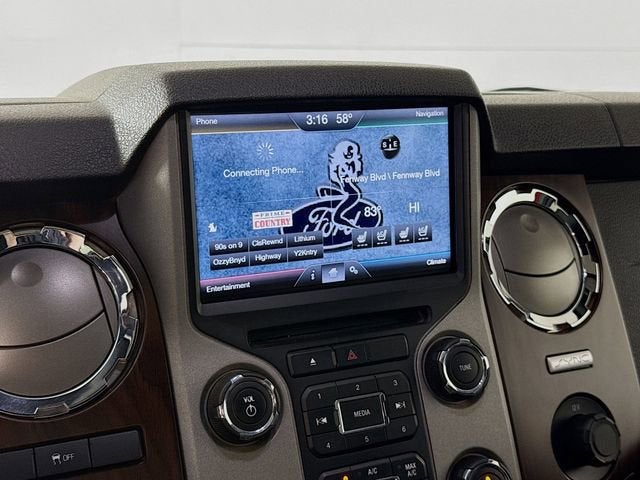 2016 Ford Super Duty F-350 SRW Platinum