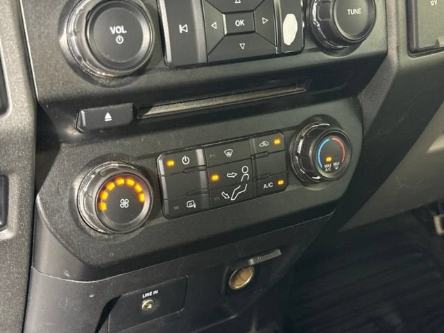 2017 Ford Super Duty F-250 SRW XLT