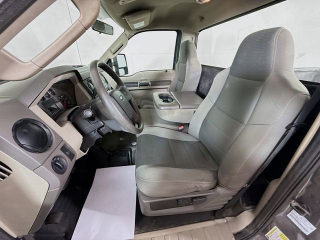 2010 Ford Super Duty F-250 SRW XL