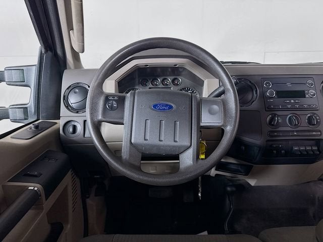 2010 Ford Super Duty F-250 SRW XL