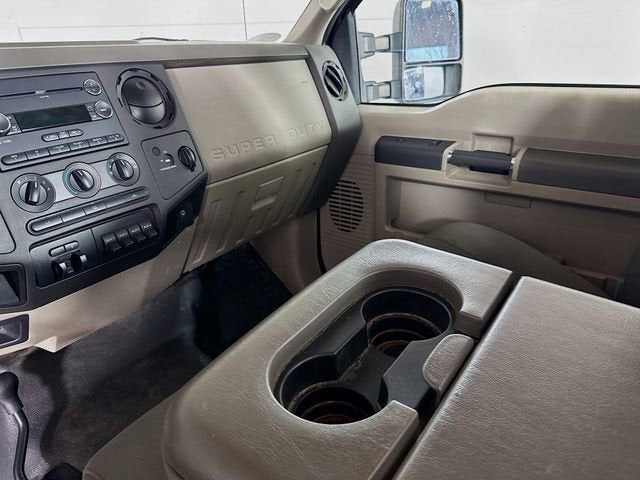 2010 Ford Super Duty F-250 SRW XL