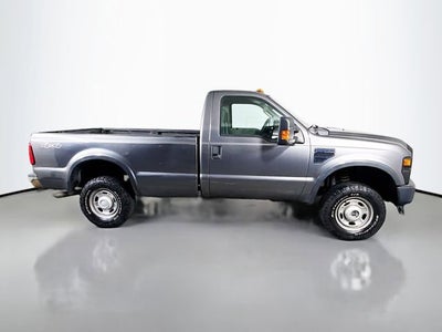 2010 Ford Super Duty F-250 SRW XL