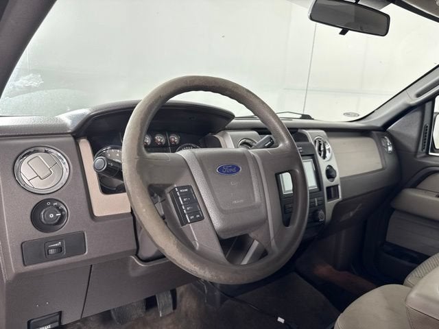2009 Ford F-150 STX