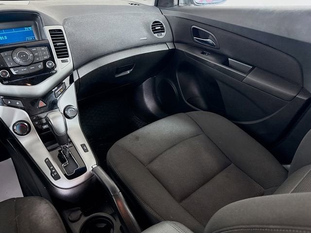 2012 Chevrolet Cruze LT w/1LT