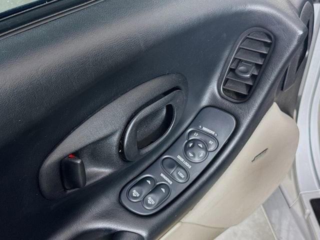 2003 Chevrolet Corvette NA