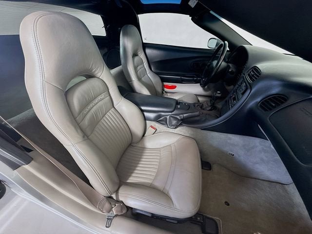 2003 Chevrolet Corvette NA