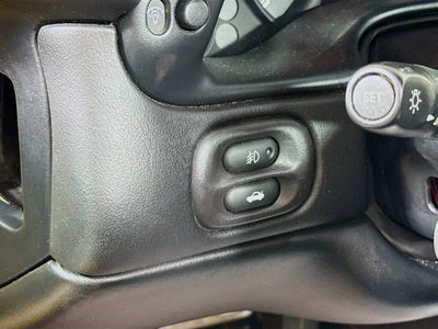 2004 Chevrolet Corvette NA