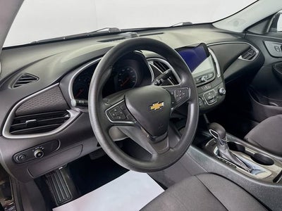 2021 Chevrolet Malibu LS