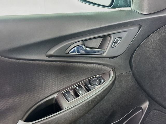 2021 Chevrolet Malibu LS