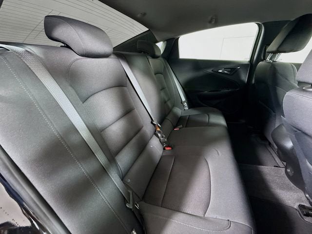 2021 Chevrolet Malibu LS