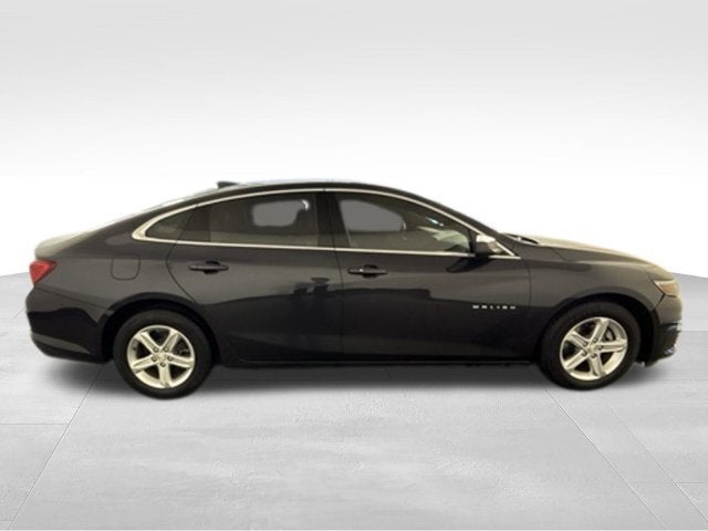 2022 Chevrolet Malibu LS