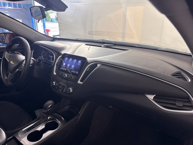2022 Chevrolet Malibu LS