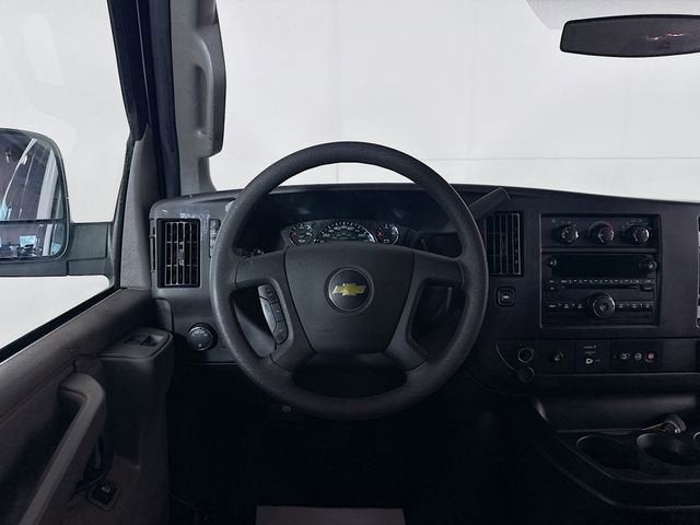 2017 Chevrolet Express Passenger 2500 LT