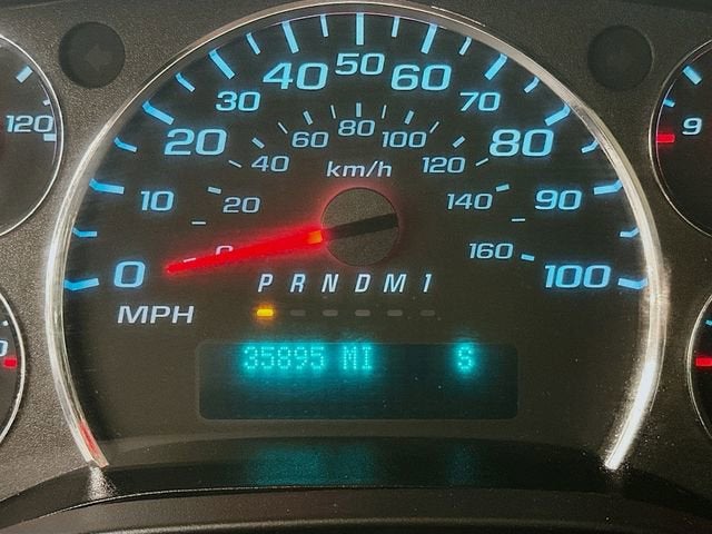 2022 Chevrolet Express Passenger 3500 1LS