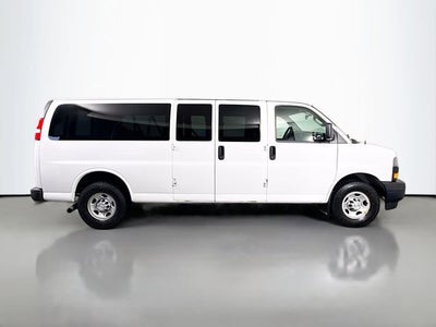 2019 Chevrolet Express Passenger 3500 LS
