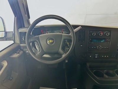 2020 Chevrolet Express Passenger 3500 1LT