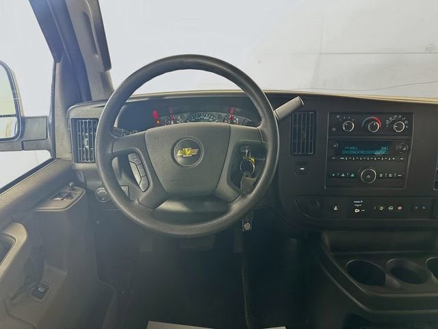 2020 Chevrolet Express Passenger 3500 1LT