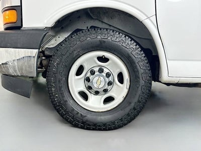 2020 Chevrolet Express Passenger 3500 1LT