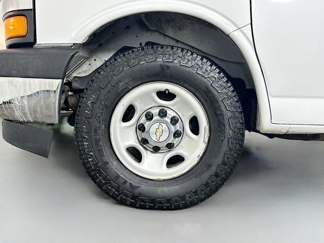 2020 Chevrolet Express Passenger 3500 1LT