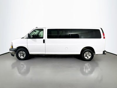 2020 Chevrolet Express Passenger 3500 1LT