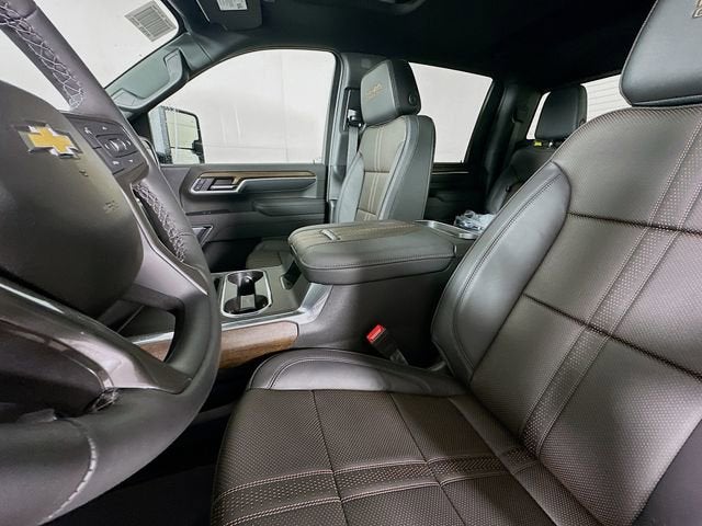 2025 Chevrolet Silverado 2500 HD High Country