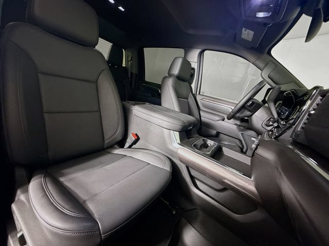2025 Chevrolet Silverado 3500 HD LTZ DRW