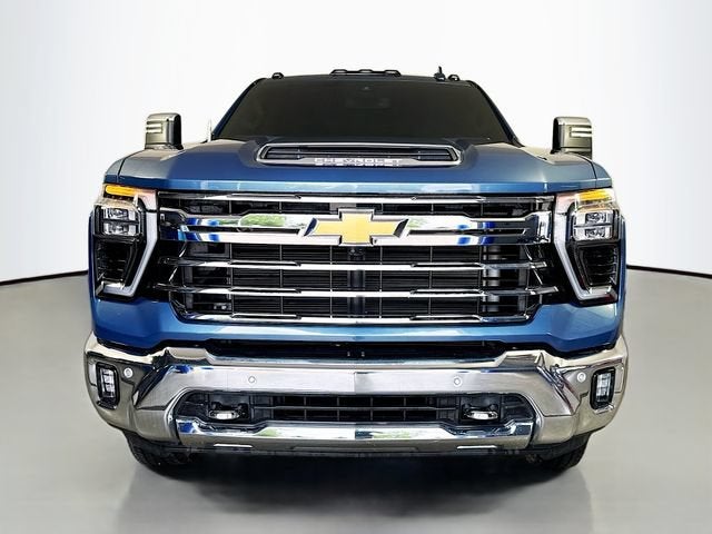 2025 Chevrolet Silverado 3500 HD LTZ DRW