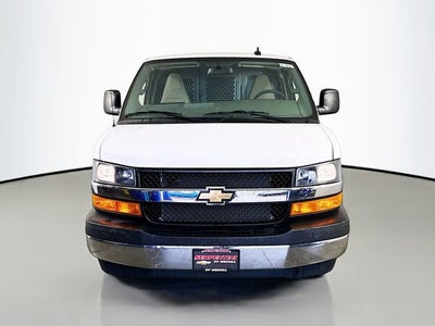2025 Chevrolet Express Cargo WT