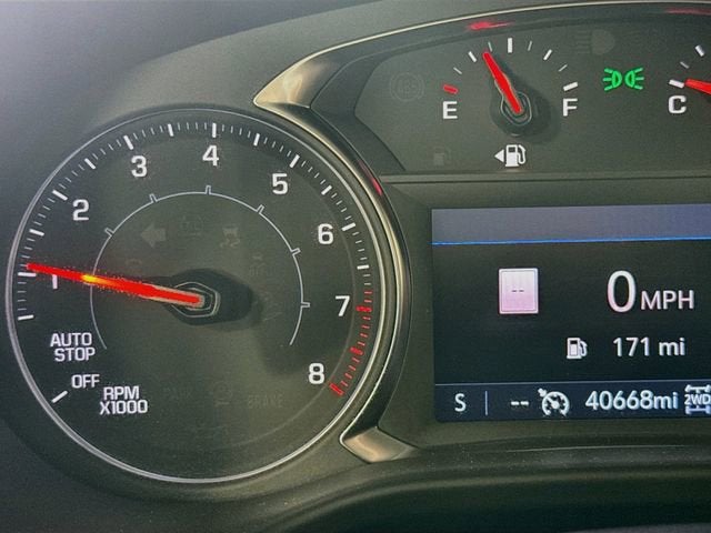 2023 GMC Acadia AT4