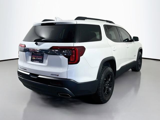 2023 GMC Acadia AT4