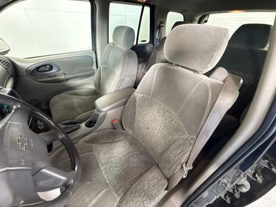 2002 Chevrolet Trailblazer LS