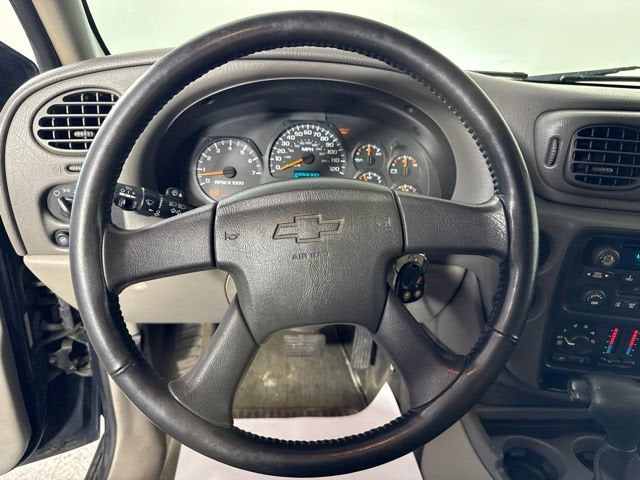 2002 Chevrolet Trailblazer LS