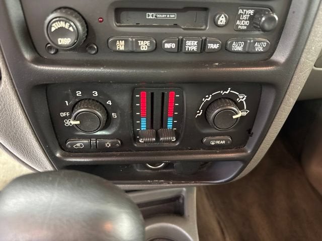 2002 Chevrolet Trailblazer LS
