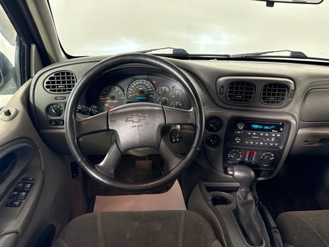 2002 Chevrolet Trailblazer LS