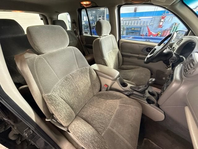 2002 Chevrolet Trailblazer LS